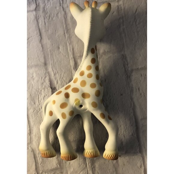 Sophie The Giraffe Teether & Board Book - Picture 3 of 6